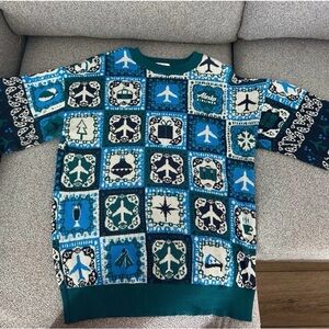 Alaska Airlines Men’s Large Sweater